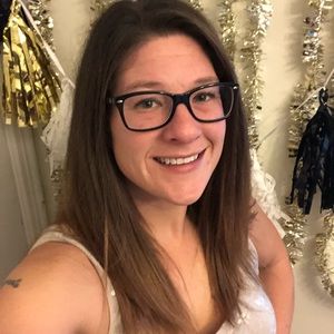 Meet your Posher, Kara